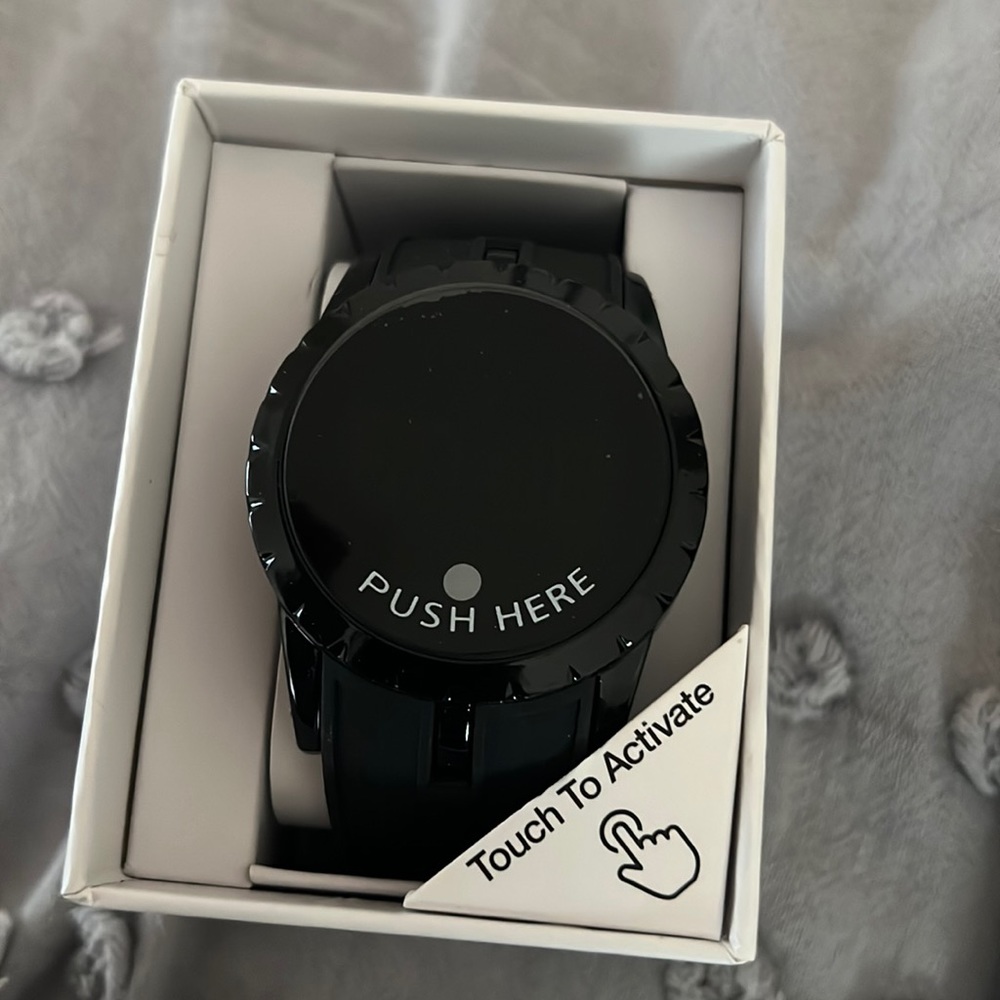 Digital watch